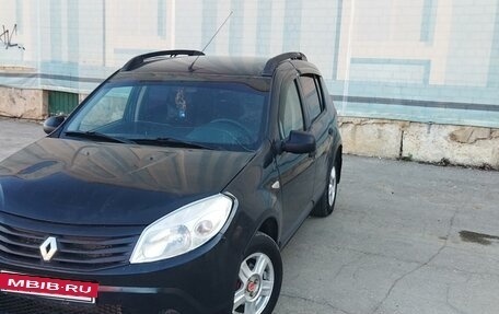 Renault Sandero I, 2011 год, 535 000 рублей, 2 фотография