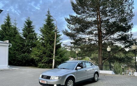 Audi A4, 2002 год, 500 000 рублей, 10 фотография