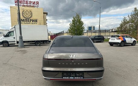 Hyundai Grandeur, 2023 год, 4 930 000 рублей, 5 фотография