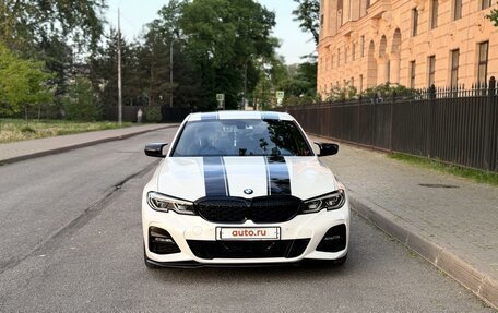 BMW 3 серия, 2019 год, 4 300 000 рублей, 2 фотография