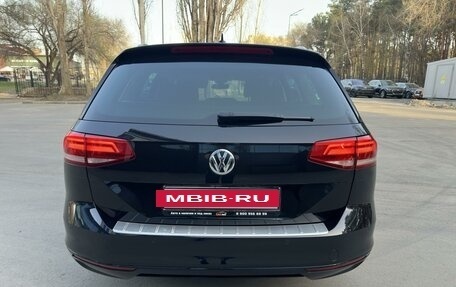 Volkswagen Passat B8 рестайлинг, 2019 год, 2 230 000 рублей, 4 фотография