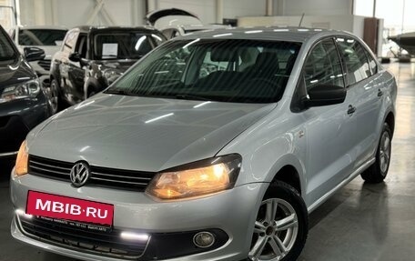 Volkswagen Polo VI (EU Market), 2013 год, 799 000 рублей, 2 фотография