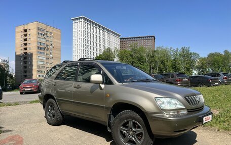 Lexus RX IV рестайлинг, 2002 год, 990 000 рублей, 2 фотография