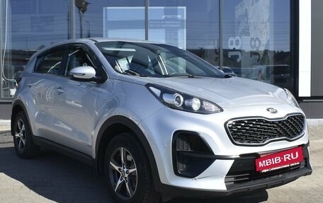 KIA Sportage IV рестайлинг, 2018 год, 1 950 000 рублей, 3 фотография