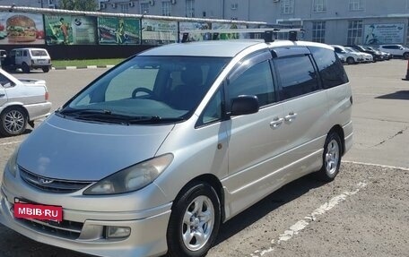 Toyota Estima III рестайлинг -2, 2003 год, 880 000 рублей, 2 фотография