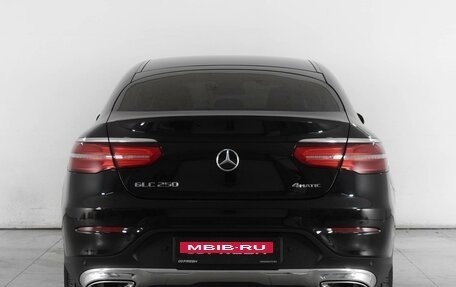 Mercedes-Benz GLC, 2018 год, 4 399 000 рублей, 4 фотография