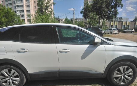 Peugeot 3008 II, 2018 год, 1 950 000 рублей, 11 фотография