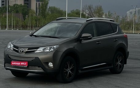 Toyota RAV4, 2014 год, 2 500 000 рублей, 1 фотография