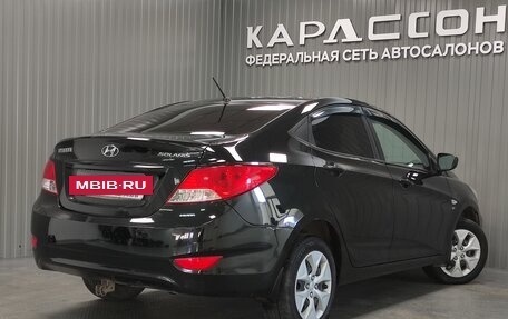 Hyundai Solaris II рестайлинг, 2012 год, 870 000 рублей, 3 фотография
