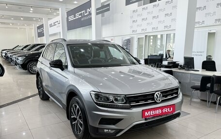 Volkswagen Tiguan II, 2019 год, 3 158 000 рублей, 3 фотография