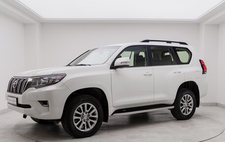 Toyota Land Cruiser Prado 150 рестайлинг 2, 2020 год, 7 790 000 рублей, 1 фотография