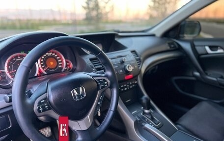 Honda Accord VIII рестайлинг, 2008 год, 1 900 000 рублей, 19 фотография