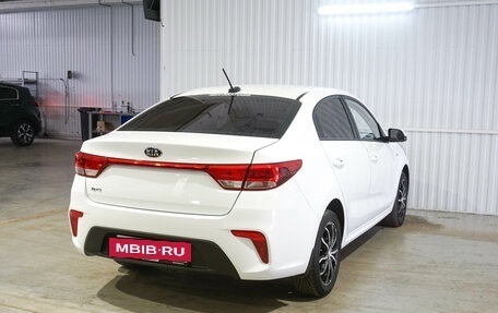 KIA Rio IV, 2017 год, 1 165 000 рублей, 3 фотография