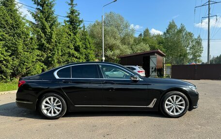 BMW 7 серия, 2016 год, 3 390 000 рублей, 4 фотография