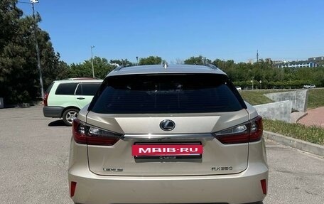 Lexus RX IV рестайлинг, 2017 год, 4 500 000 рублей, 3 фотография