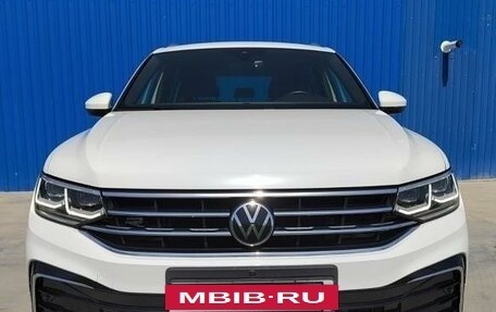 Volkswagen Tiguan II, 2021 год, 4 350 000 рублей, 14 фотография