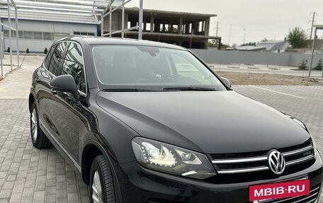 Volkswagen Touareg III, 2011 год, 2 570 000 рублей, 7 фотография