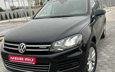 Volkswagen Touareg III, 2011 год, 2 570 000 рублей, 5 фотография