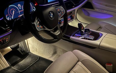 BMW 7 серия, 2016 год, 3 499 999 рублей, 11 фотография