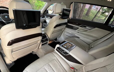 BMW 7 серия, 2016 год, 3 499 999 рублей, 10 фотография