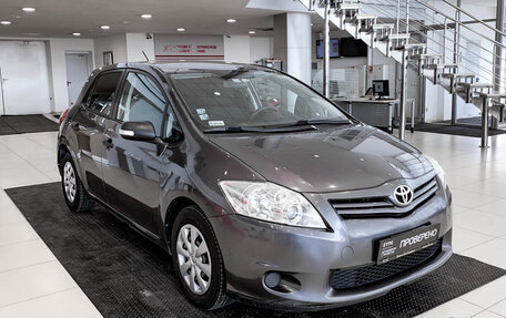 Toyota Auris II, 2010 год, 899 000 рублей, 3 фотография