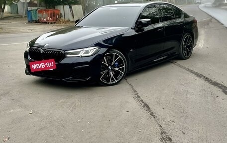 BMW 5 серия, 2021 год, 6 900 000 рублей, 2 фотография