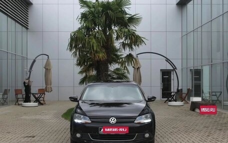 Volkswagen Jetta VI, 2014 год, 940 000 рублей, 2 фотография