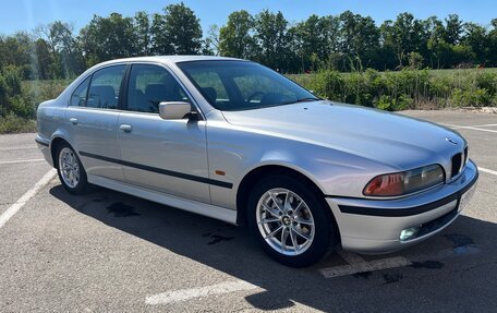 BMW 5 серия, 1998 год, 625 000 рублей, 3 фотография