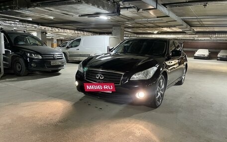 Infiniti M, 2013 год, 1 700 000 рублей, 2 фотография