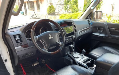 Mitsubishi Pajero IV, 2010 год, 2 150 000 рублей, 8 фотография