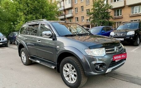 Mitsubishi Pajero Sport II рестайлинг, 2015 год, 2 020 000 рублей, 3 фотография