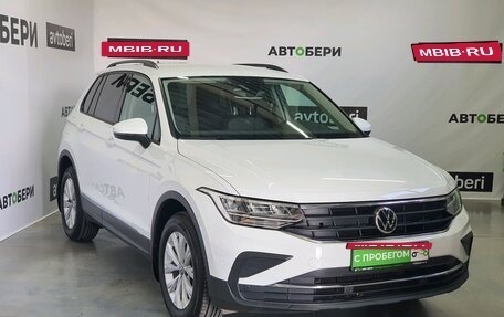 Volkswagen Tiguan II, 2021 год, 2 930 000 рублей, 4 фотография