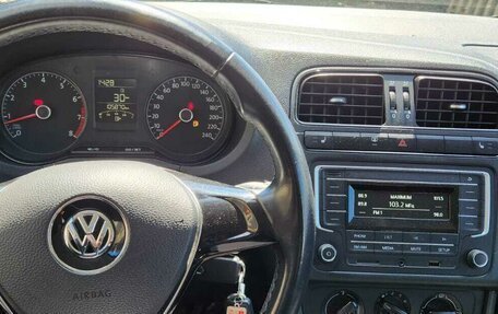 Volkswagen Polo VI (EU Market), 2016 год, 795 000 рублей, 6 фотография
