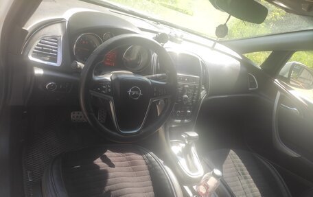 Opel Astra J, 2013 год, 670 000 рублей, 4 фотография