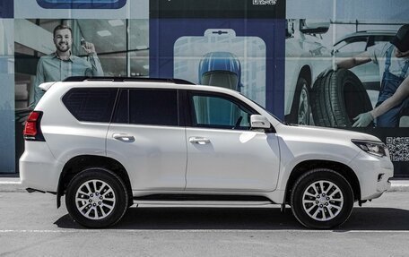 Toyota Land Cruiser Prado 150 рестайлинг 2, 2019 год, 5 149 000 рублей, 5 фотография