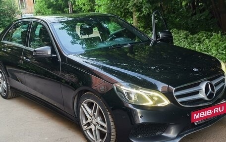 Mercedes-Benz E-Класс, 2013 год, 2 450 000 рублей, 2 фотография