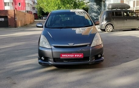 Toyota Wish II, 2003 год, 755 000 рублей, 1 фотография