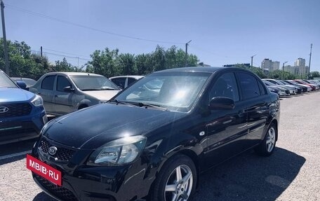 KIA Rio II, 2010 год, 745 000 рублей, 3 фотография