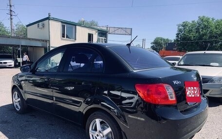 KIA Rio II, 2010 год, 745 000 рублей, 7 фотография