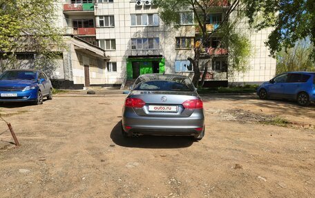 Volkswagen Jetta VI, 2011 год, 1 100 000 рублей, 8 фотография
