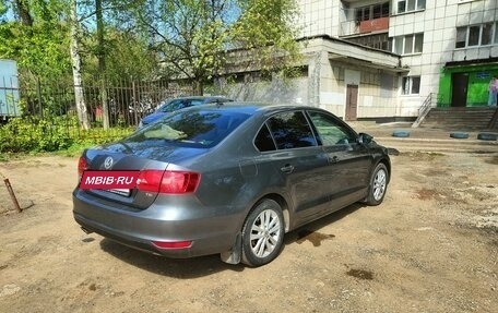Volkswagen Jetta VI, 2011 год, 1 100 000 рублей, 4 фотография