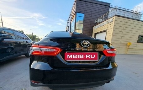 Toyota Camry, 2018 год, 3 200 000 рублей, 5 фотография