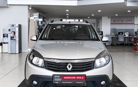 Renault Sandero I, 2014 год, 898 000 рублей, 2 фотография