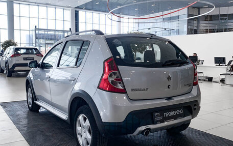 Renault Sandero I, 2014 год, 898 000 рублей, 7 фотография
