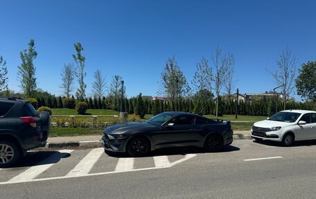 Ford Mustang VI рестайлинг, 2019 год, 3 600 000 рублей, 3 фотография