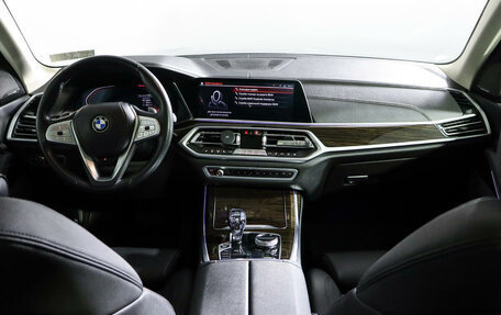 BMW X7, 2019 год, 7 100 000 рублей, 13 фотография