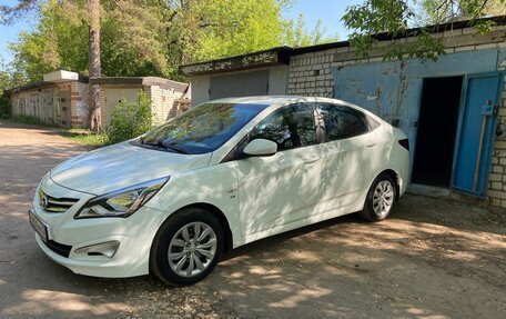 Hyundai Solaris II рестайлинг, 2016 год, 978 000 рублей, 2 фотография