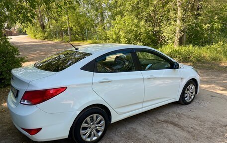 Hyundai Solaris II рестайлинг, 2016 год, 978 000 рублей, 10 фотография