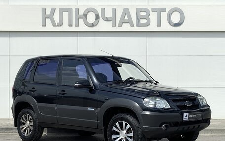 Chevrolet Niva I рестайлинг, 2010 год, 619 000 рублей, 3 фотография