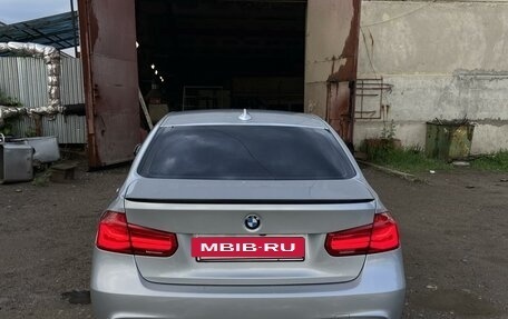 BMW 3 серия, 2018 год, 2 700 000 рублей, 11 фотография